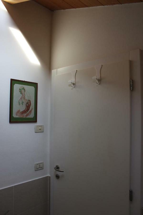 Apartmán Mansarda Di Alex E Nataly Calceranica al Lago Exteriér fotografie