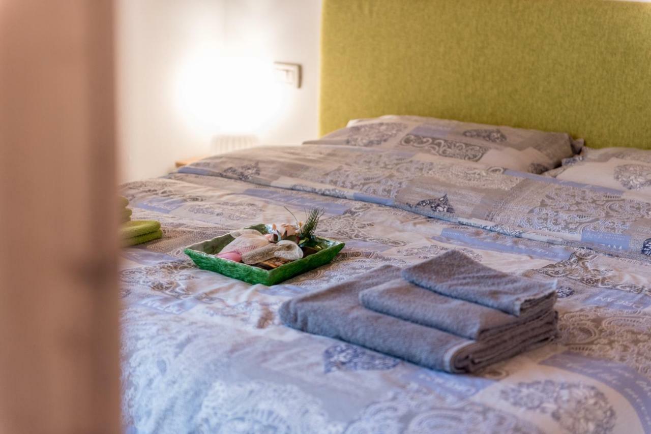 Apartmán Mansarda Di Alex E Nataly Calceranica al Lago Exteriér fotografie
