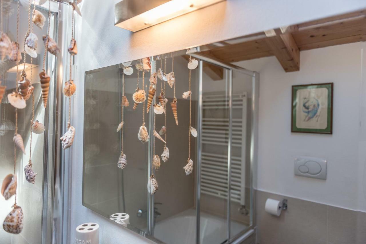 Apartmán Mansarda Di Alex E Nataly Calceranica al Lago Exteriér fotografie