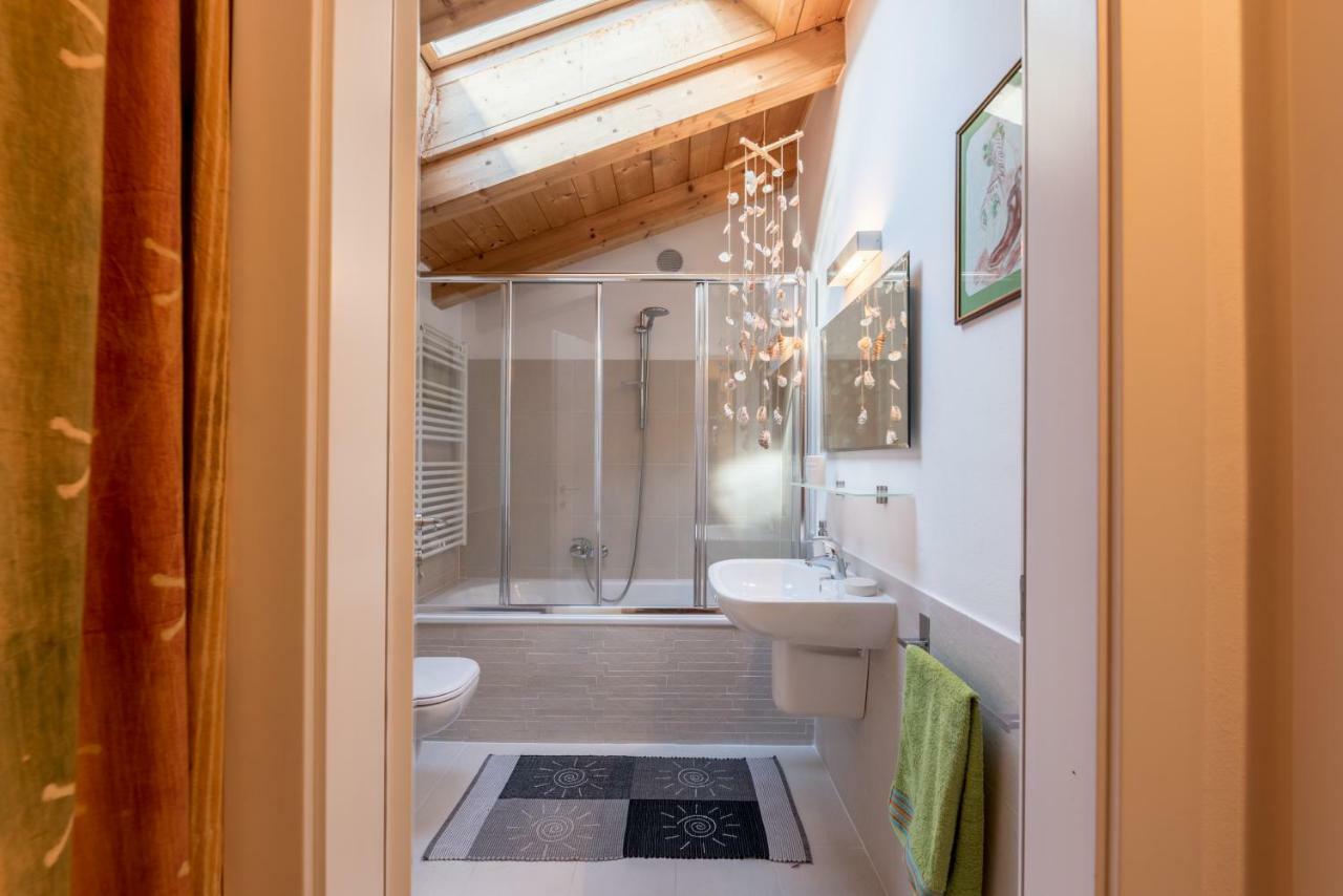 Apartmán Mansarda Di Alex E Nataly Calceranica al Lago Exteriér fotografie